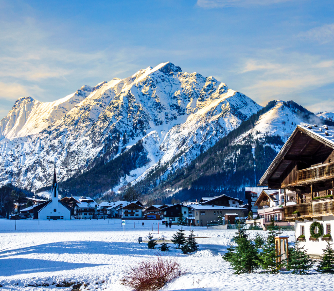 Wintersport aan de Achensee: Pertisau als rustige uitvalsbasis