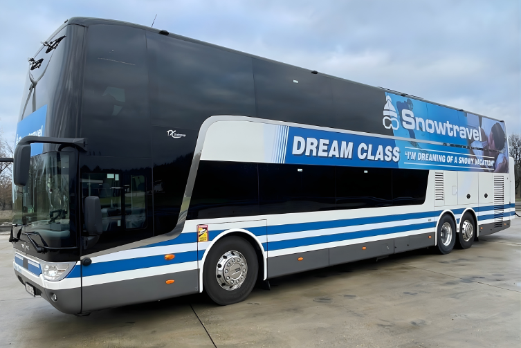 Luxe first class bus