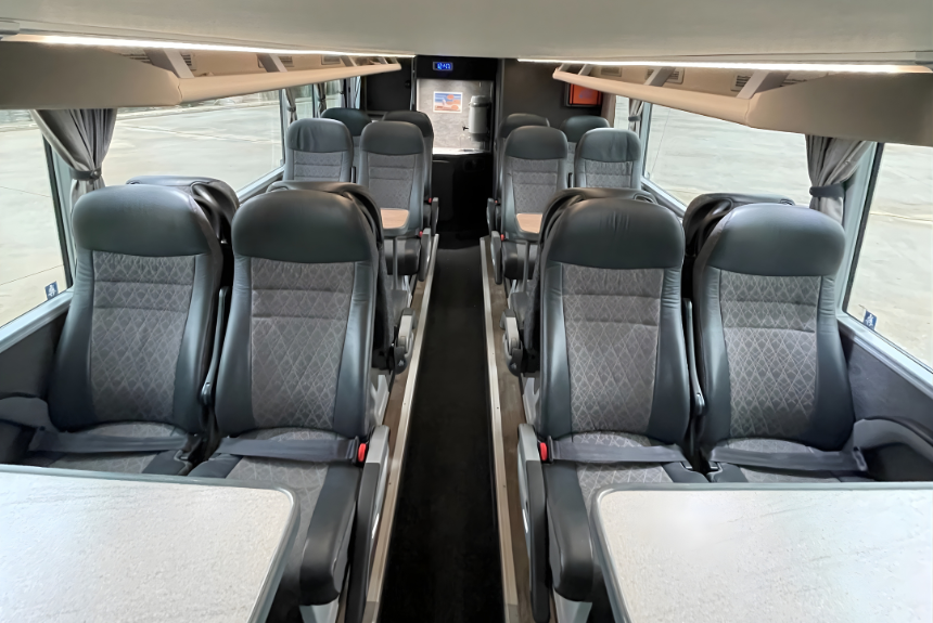 Binnenkant luxe first class bus