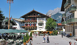 Busreis naar St. Johann in Tirol in Oostenrijk