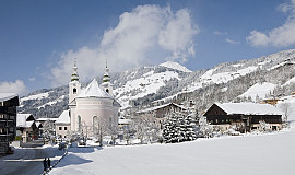 Busreis naar Brixen im Thale in Oostenrijk